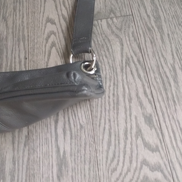 Genuine leather bag by Danier 🌸🌸🌸 - Picture 6 of 12